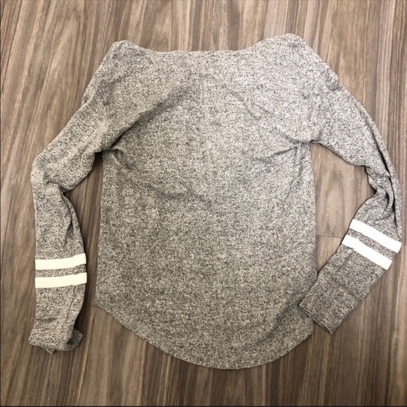 Hollister gray long sleeves top with a hood two white strips on sleeves XS - Picture 2 of 8